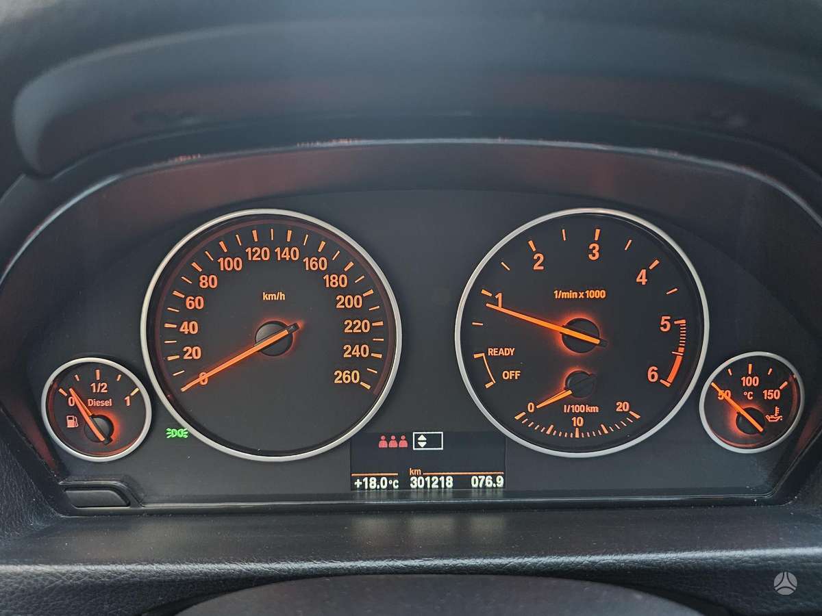 BMW 318, 2.0 l., Седан