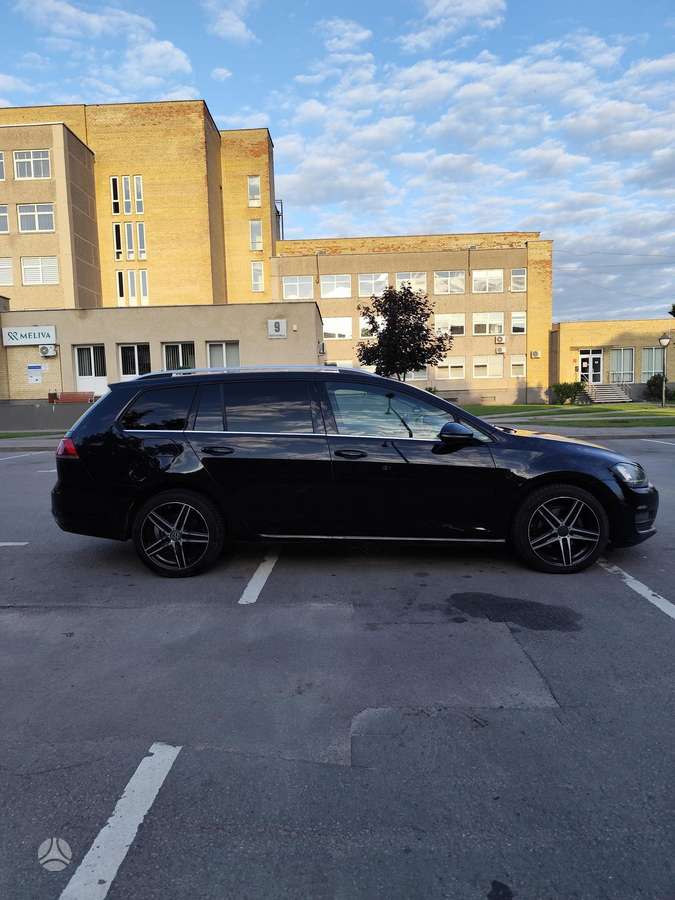 Volkswagen Golf - 4