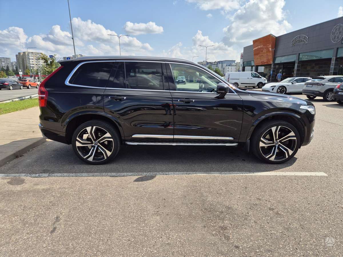 Volvo XC90 - 3