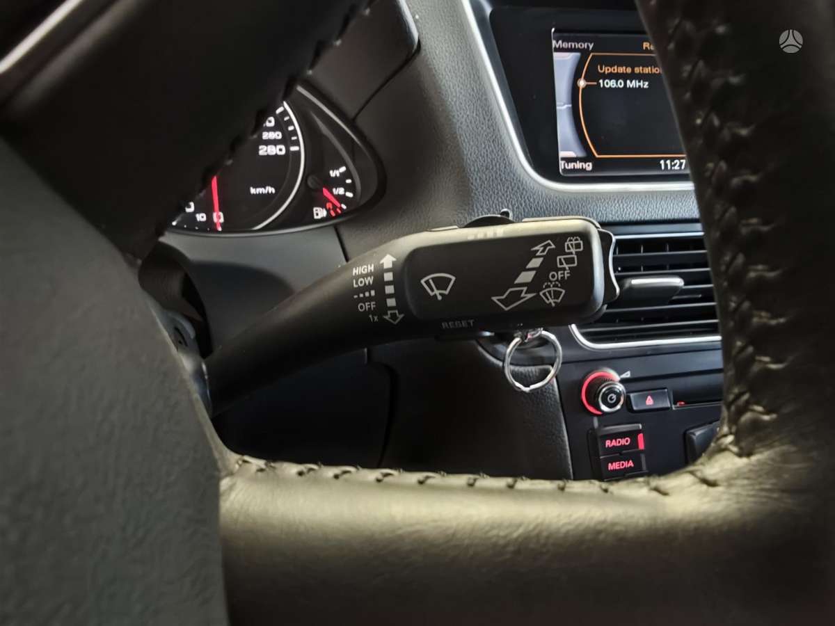 Audi Q5, 2.0 l., Внедорожник / Кроссовер