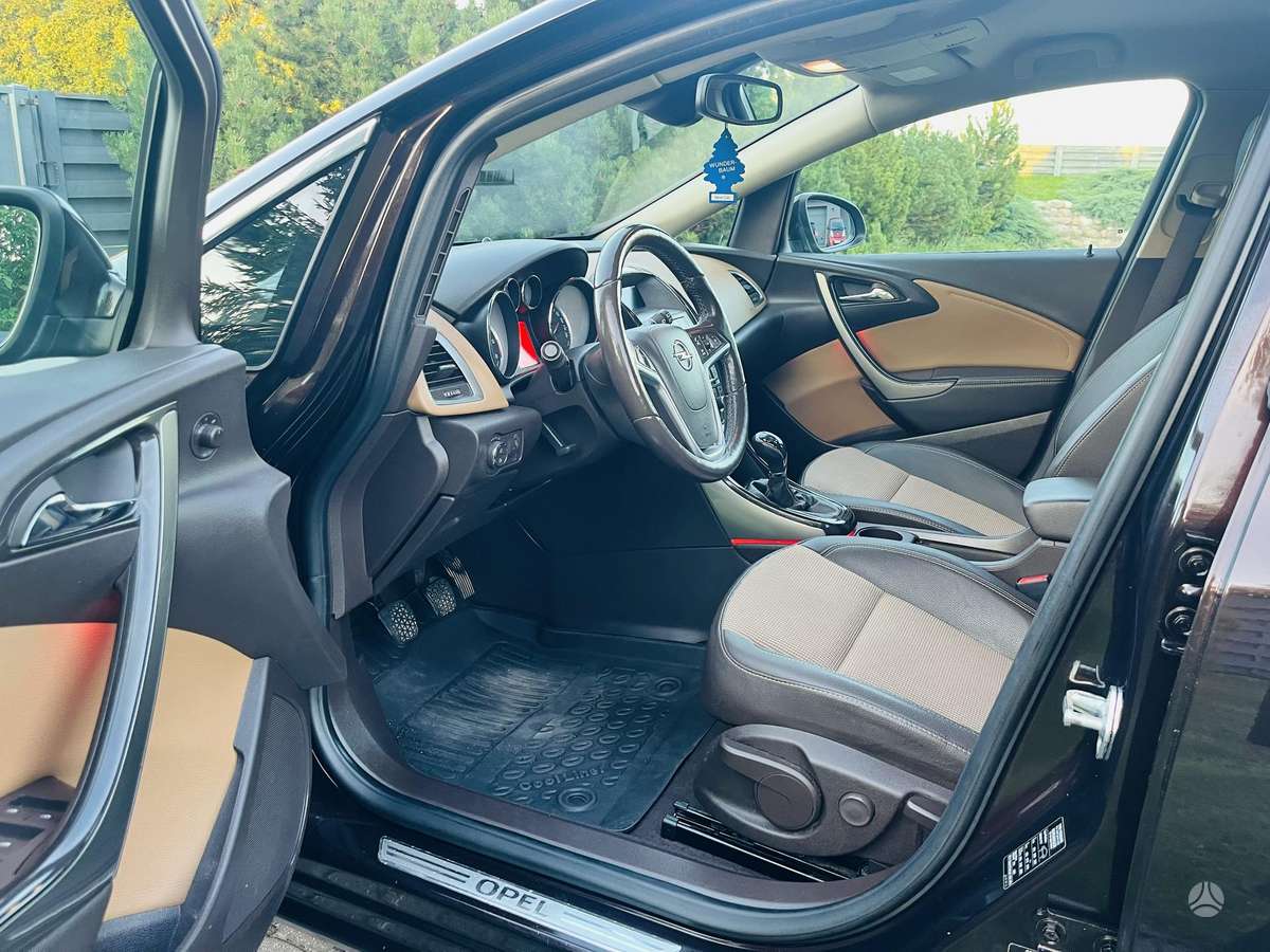 Opel Astra, 2.0 l., Универсал