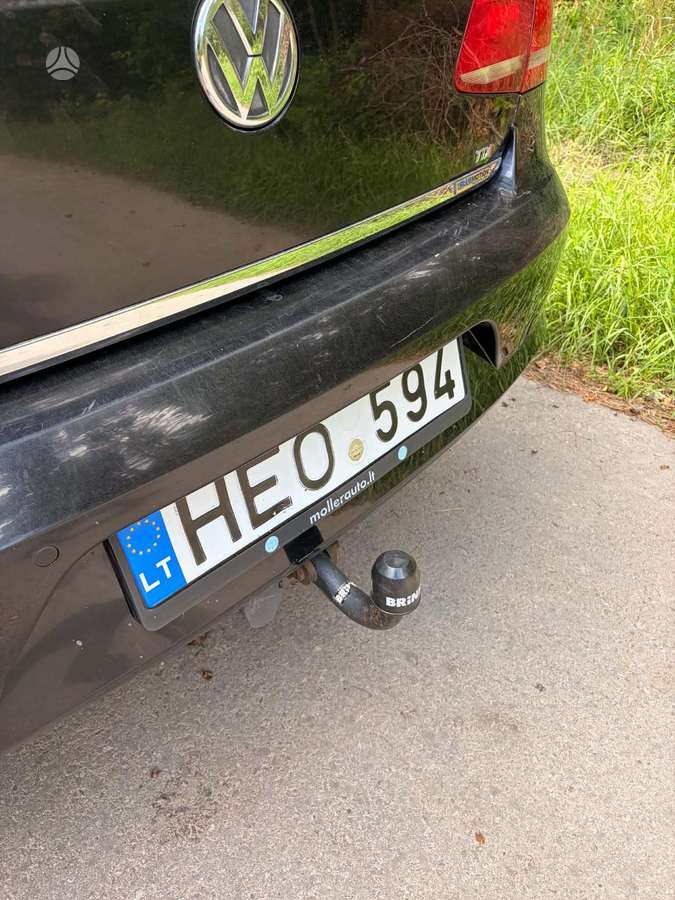 Volkswagen Passat - 4