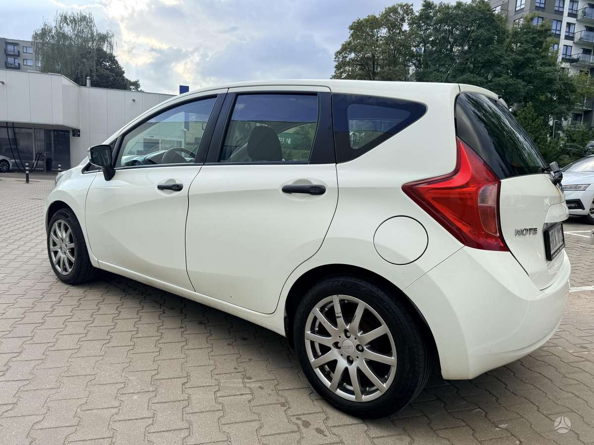 Nissan Note, 1.2 l., Хэтчбек