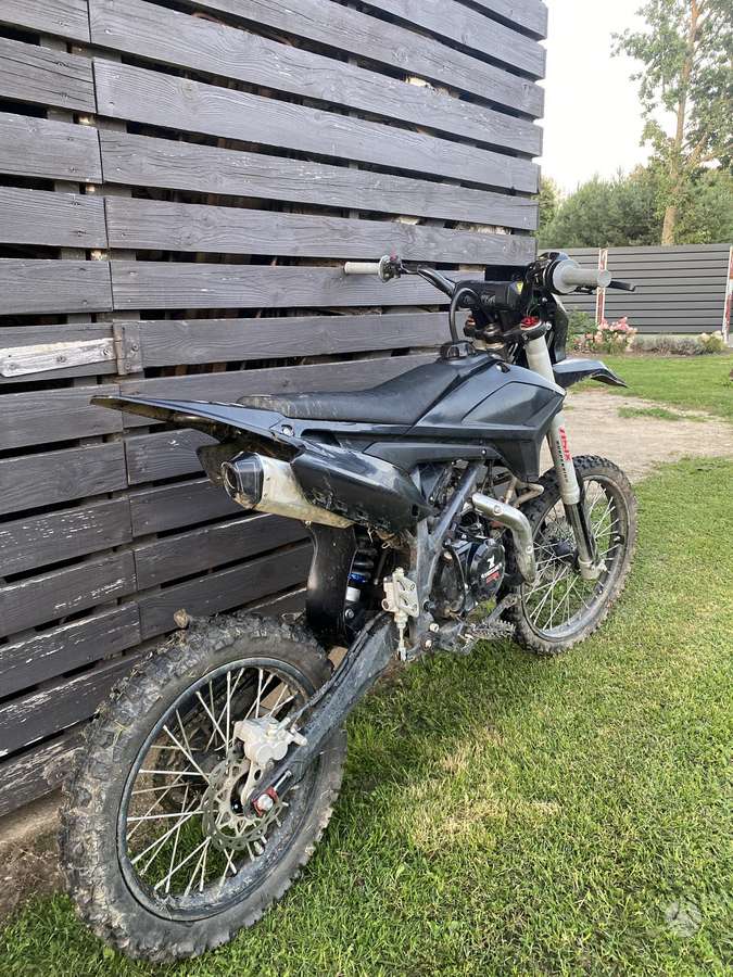 Asix XB-68 140cc, кроссовые