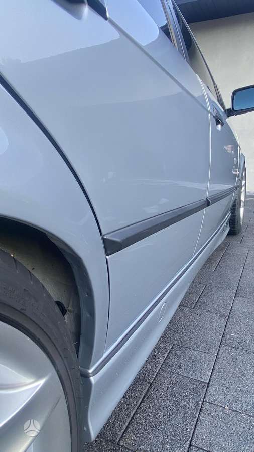 BMW 330, 3.0 l., wagon