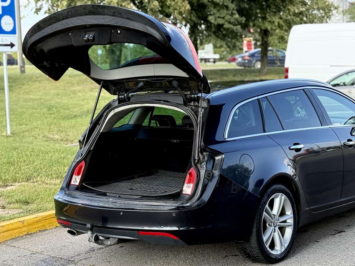 Opel Insignia, 2.0 l., Универсал