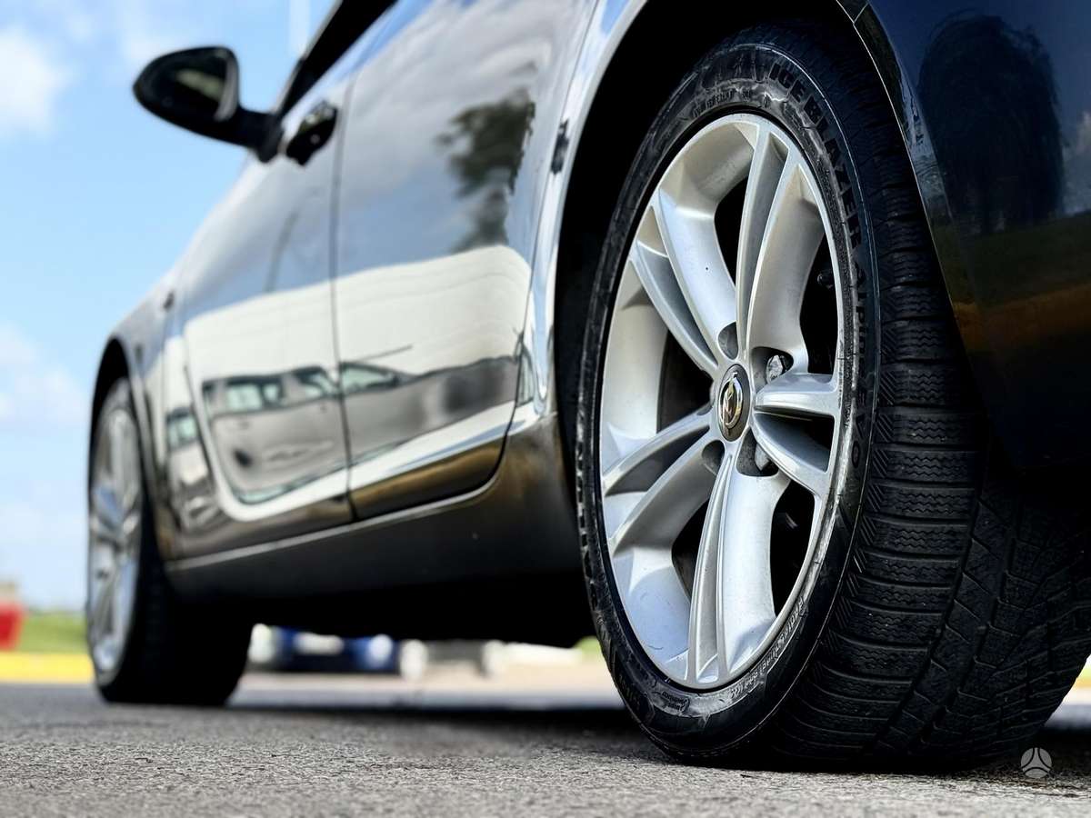 Opel Insignia, 2.0 l., Универсал