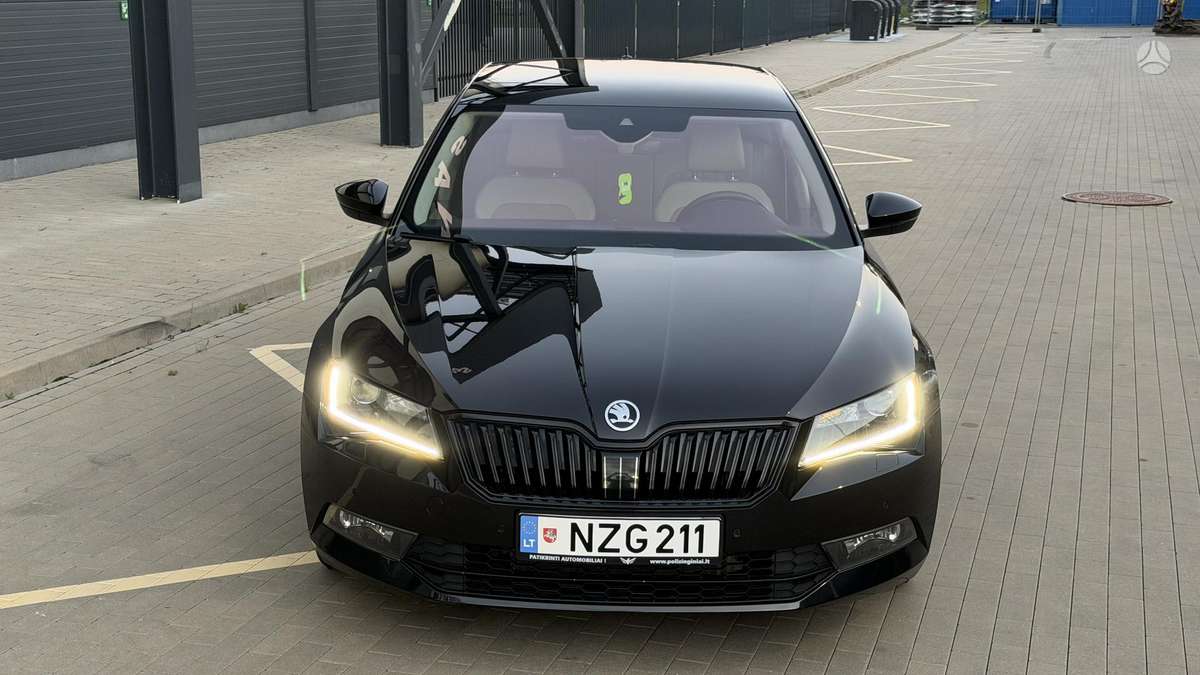 Skoda Superb, 2.0 l., Хэтчбек