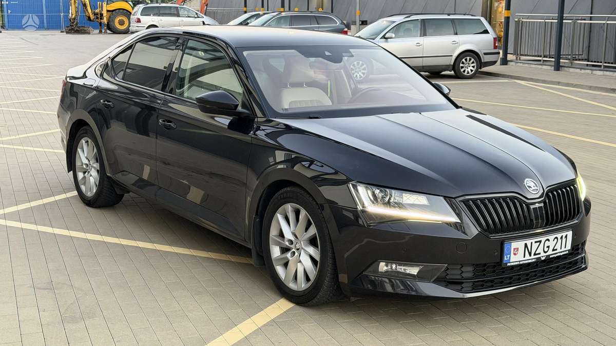 Skoda Superb, 2.0 l., Хэтчбек