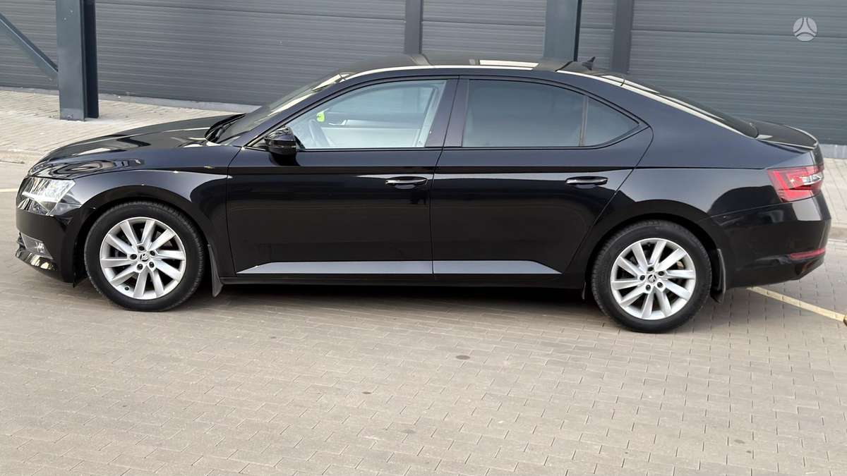 Skoda Superb, 2.0 l., Хэтчбек