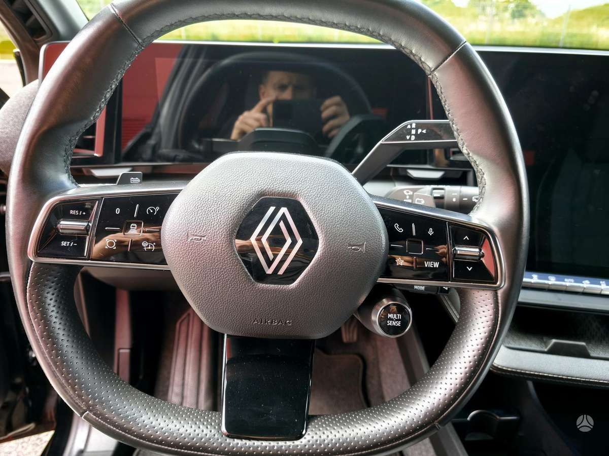 Renault Megane E-Tech, 60 kWh, hečbekas