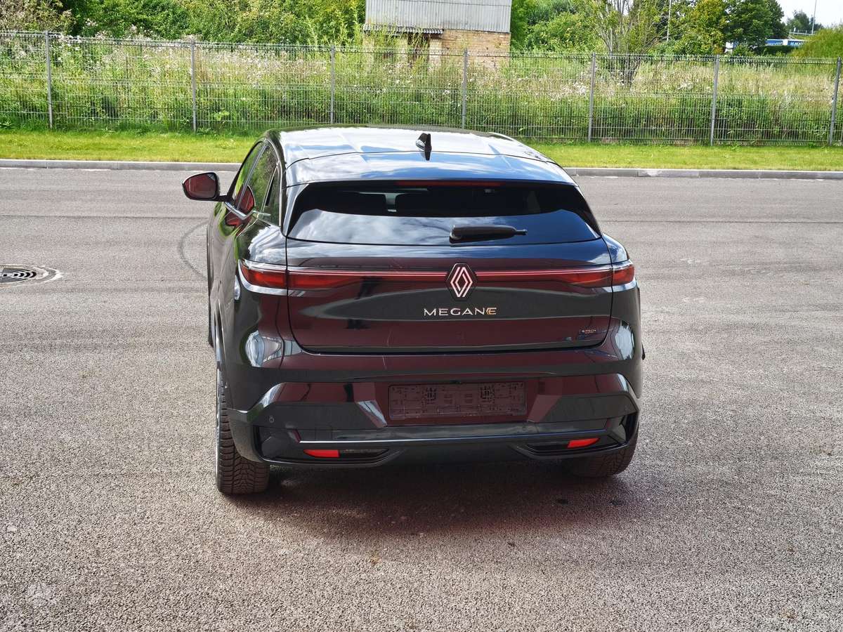 Renault Megane E-Tech, 60 кВт·ч, Хэтчбек