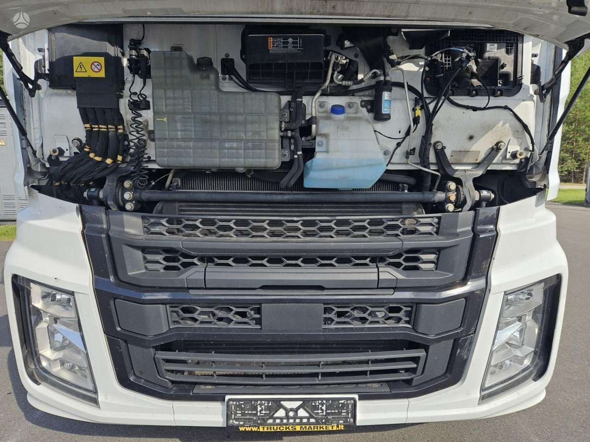 Ford F-MAX, double sleeper