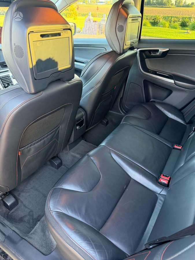 Volvo XC60 - 5