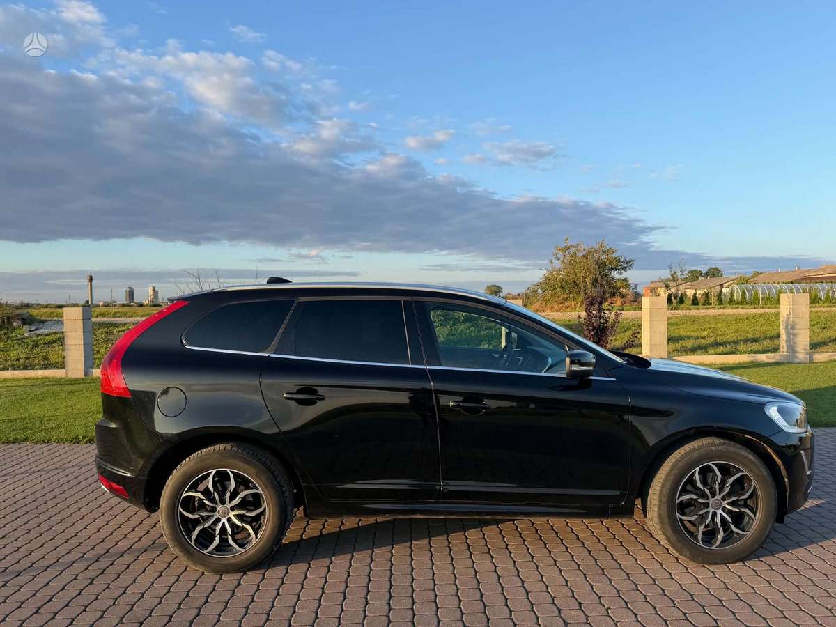 Volvo XC60 - 10