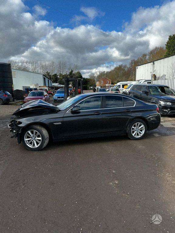 BMW 5 serija