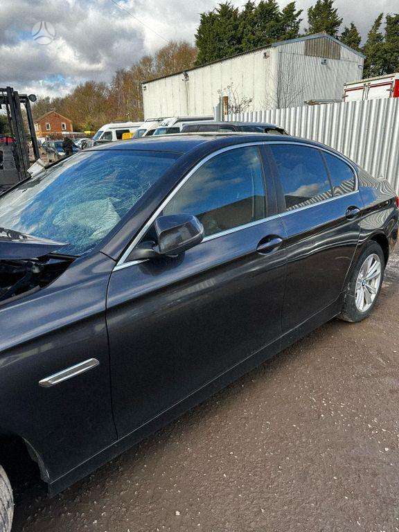 BMW 5 serija