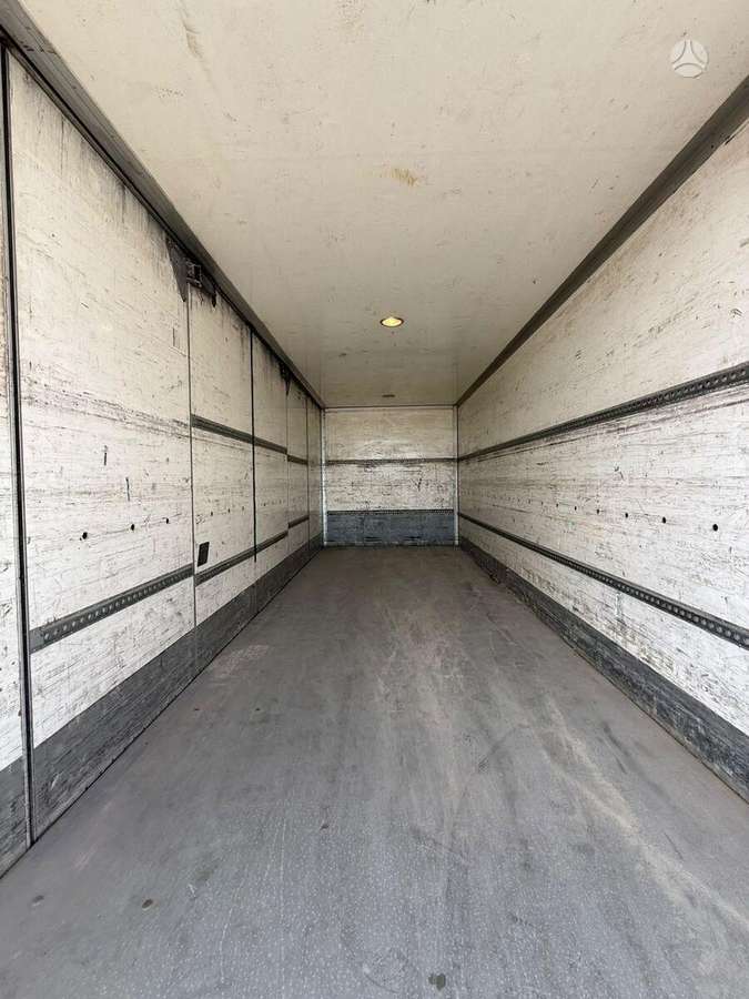 Scania P270, isothermal trucks
