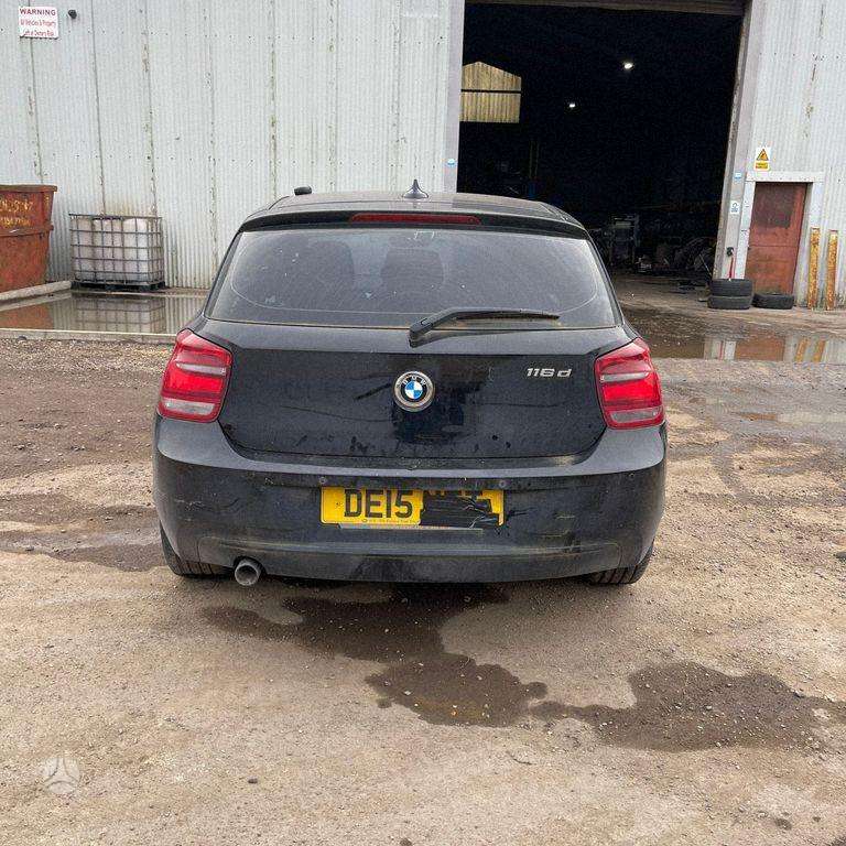 BMW 1 serija
