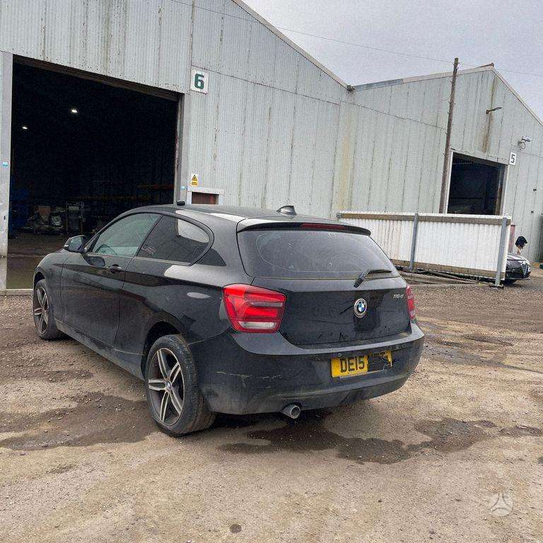 BMW 1 serija