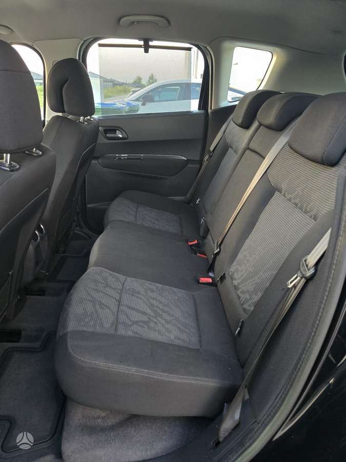 Peugeot 3008 - 12