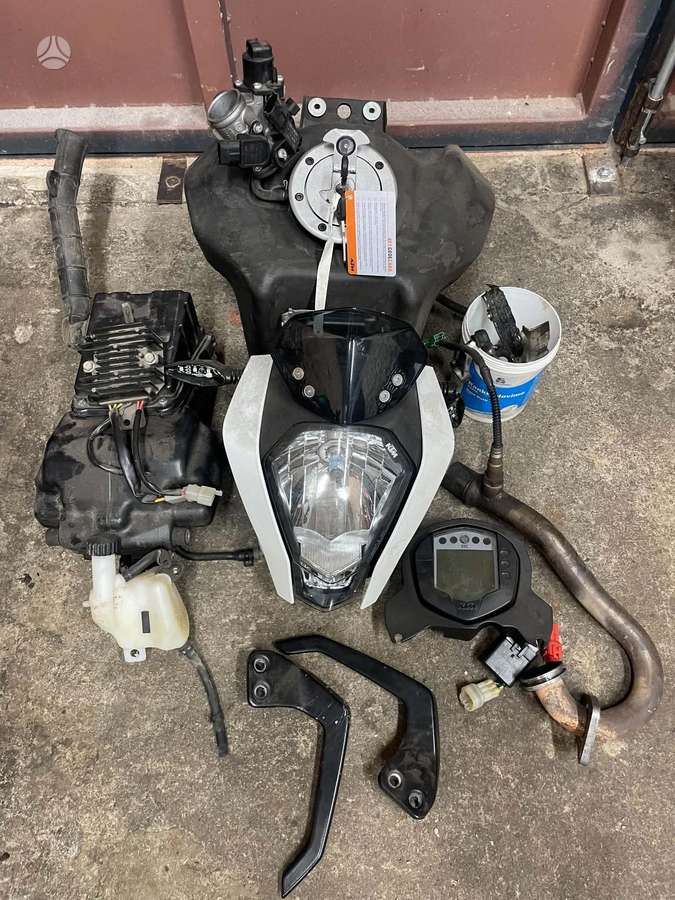 KTM Duke, street / classic