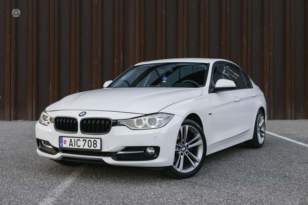 BMW 320, 2.0 l., Седан