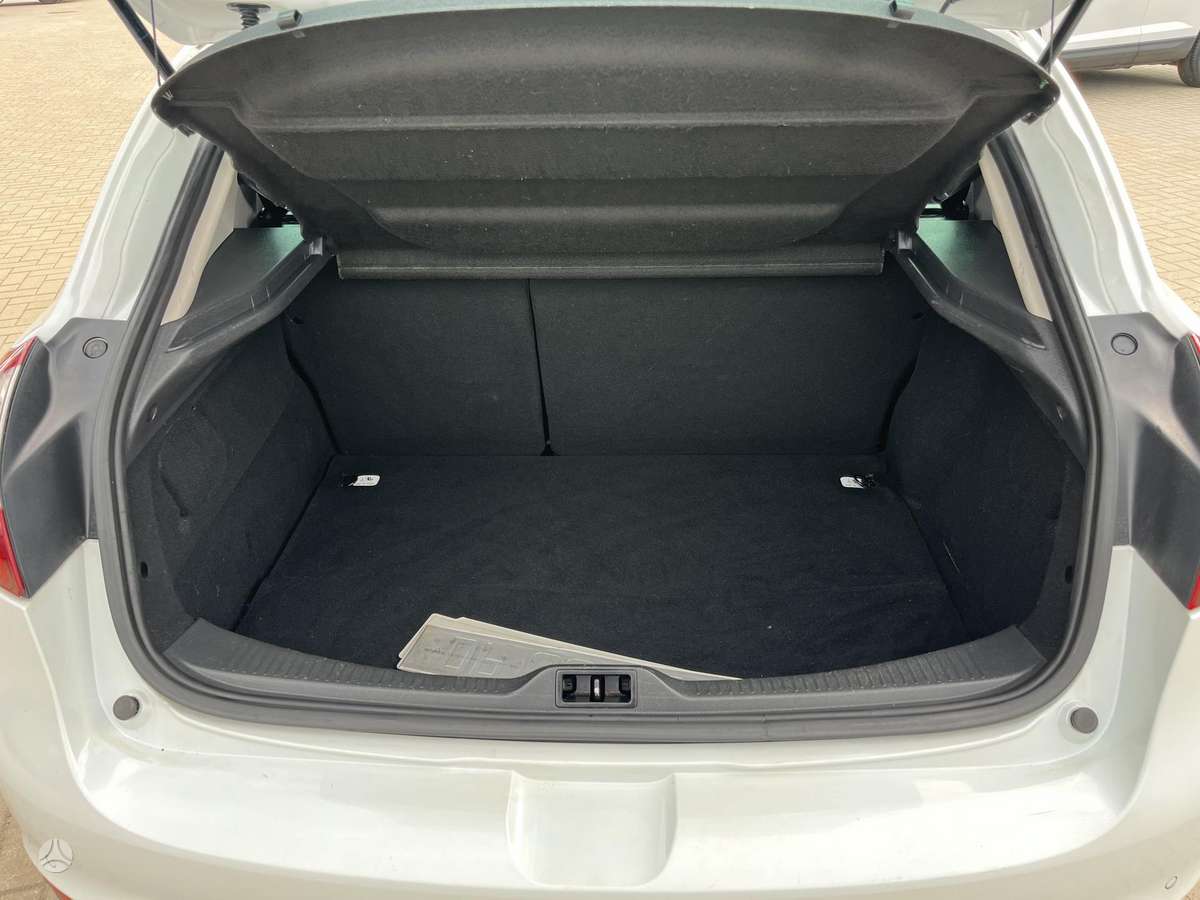 Renault Megane, 1.2 l., hatchback