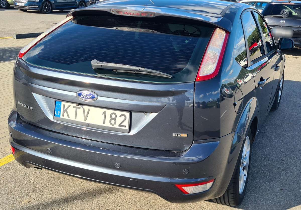 Ford Focus, 1.6 l., hatchback