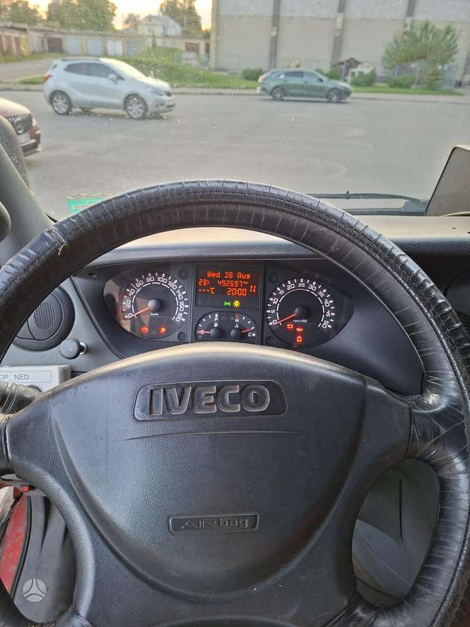 Iveco 65c18, auto transporters