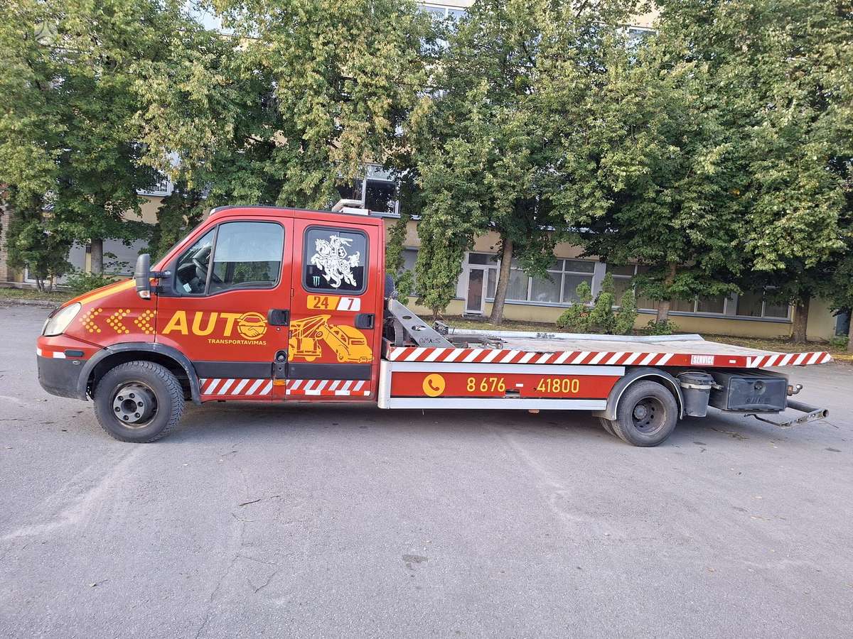 Iveco 65c18, auto transporters