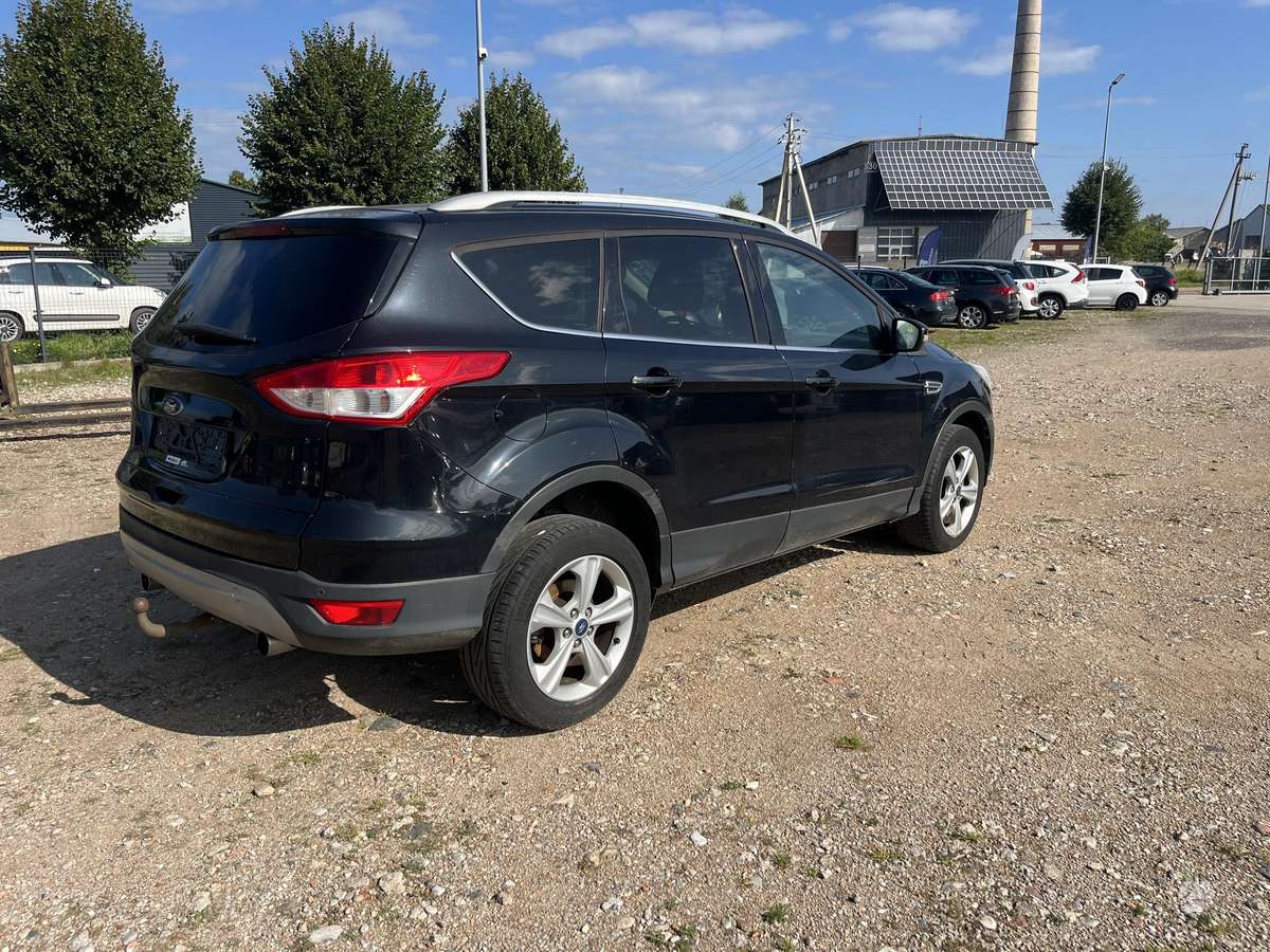 Ford Kuga, 2.0 l., Внедорожник / Кроссовер