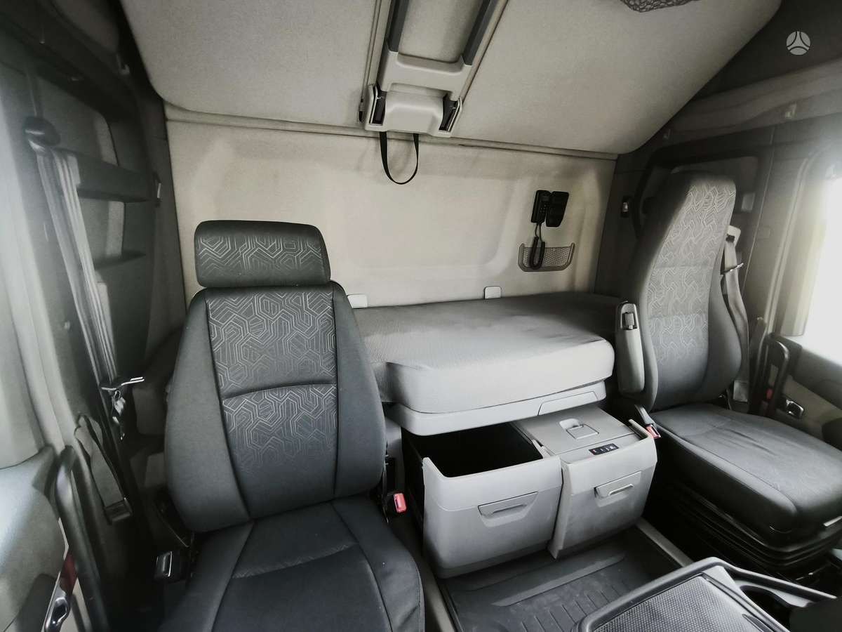 Scania R450 be EGR, double sleeper
