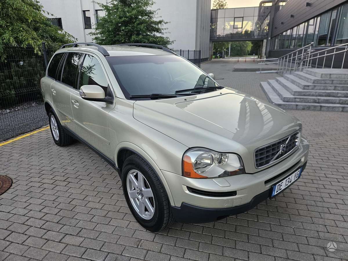 Volvo XC90 - 7