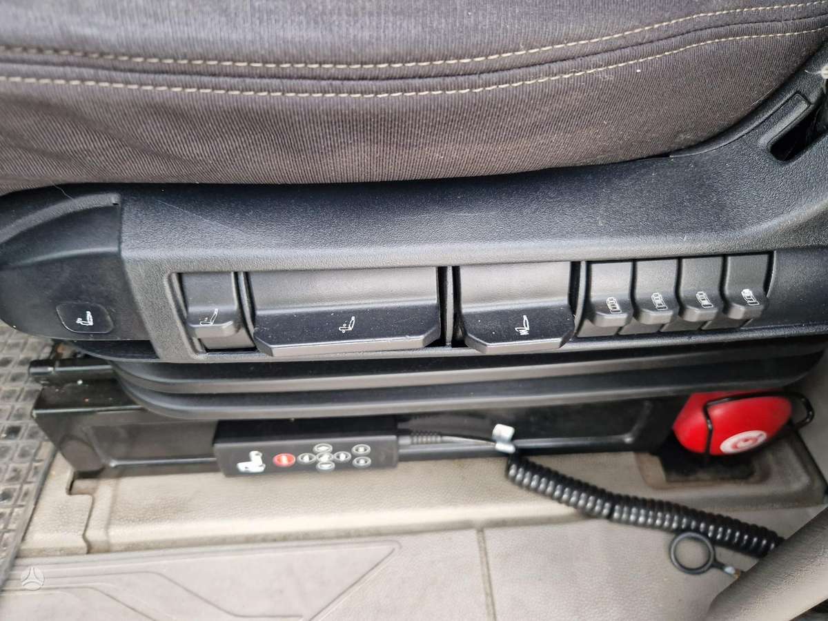 Ford F-MAX, double sleeper