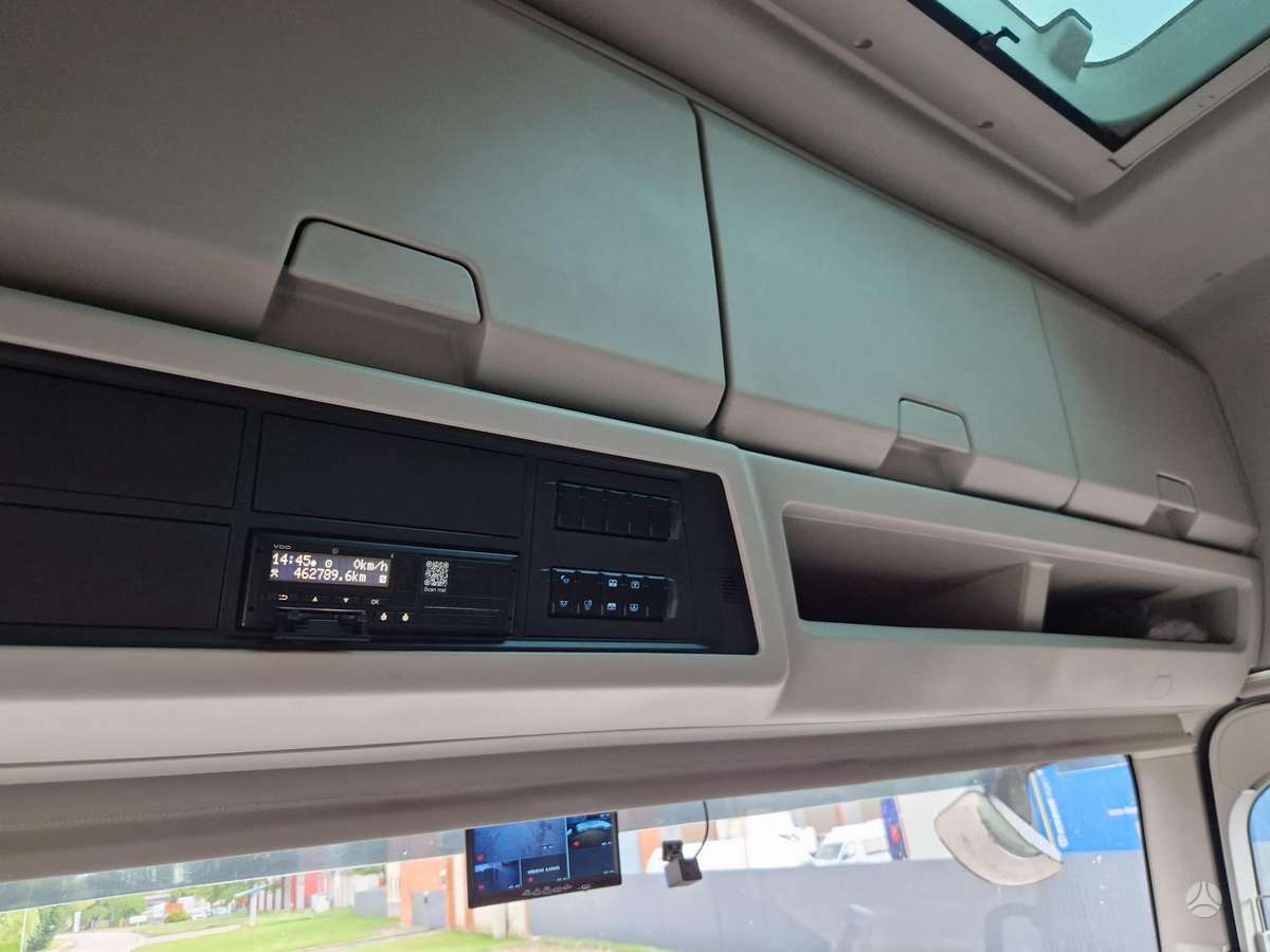 Ford F-MAX, double sleeper