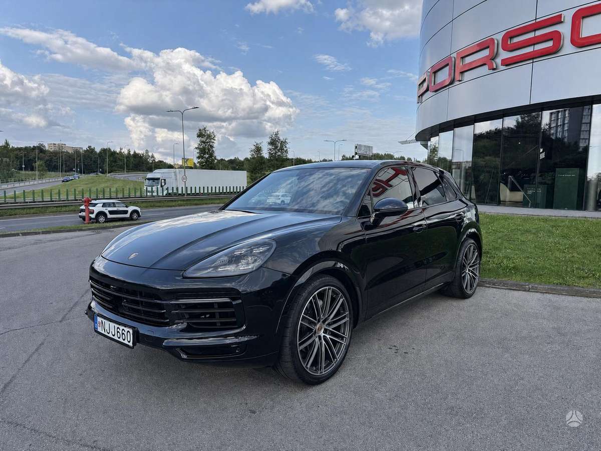 Porsche Cayenne - 3