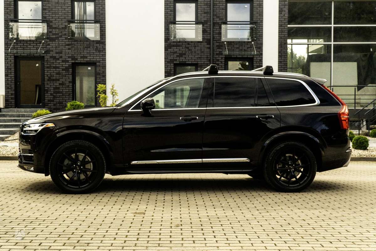 Volvo XC90 - 4