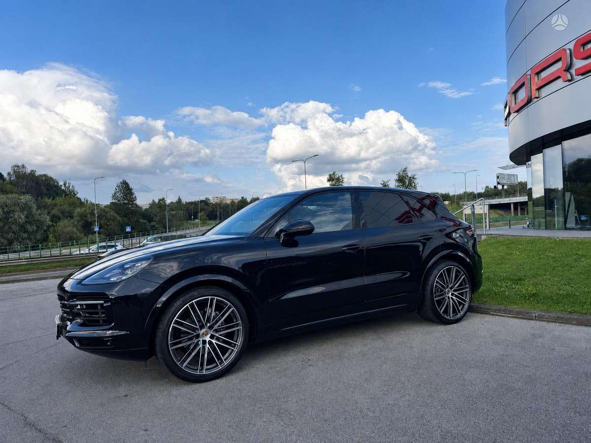 Porsche Cayenne - 4