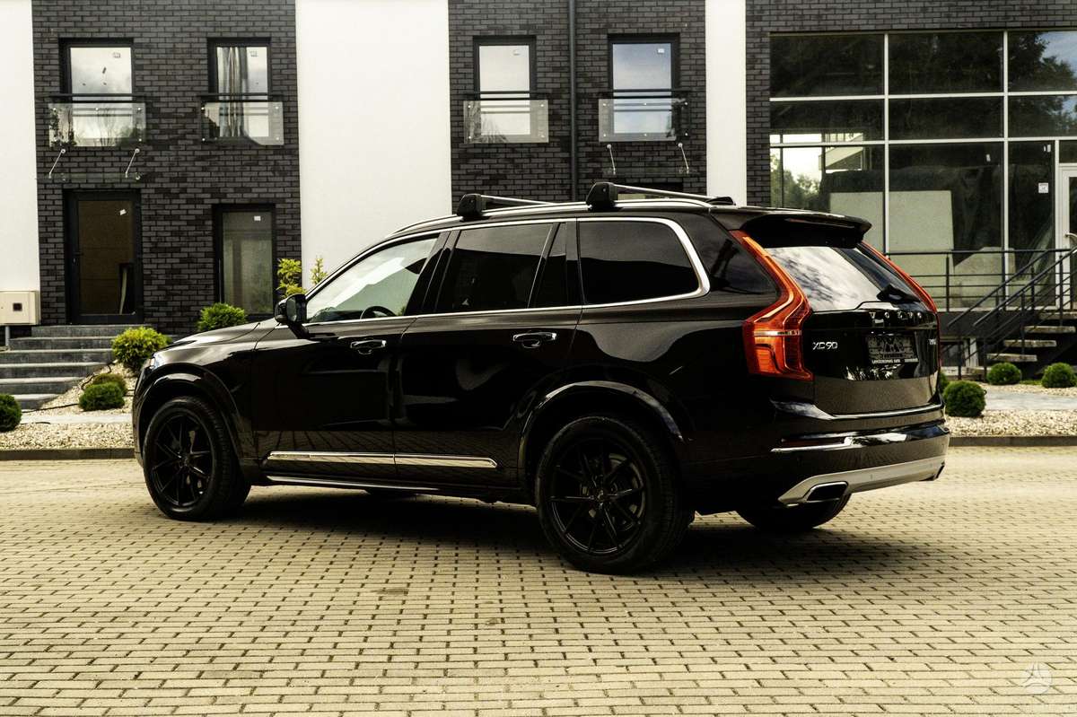 Volvo XC90 - 5