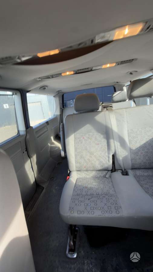Volkswagen Transporter - 6