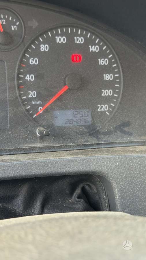 Volkswagen Transporter - 9