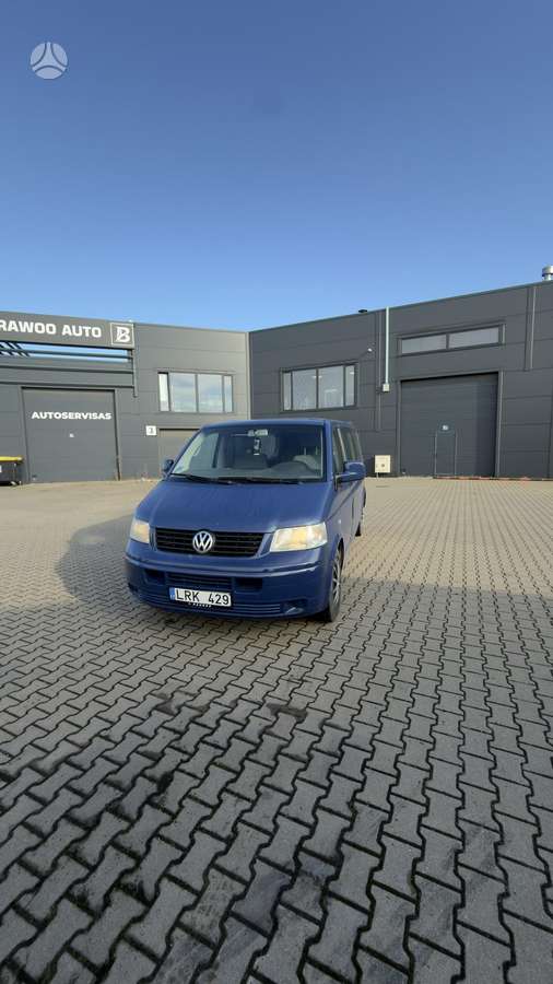 Volkswagen Transporter - 1