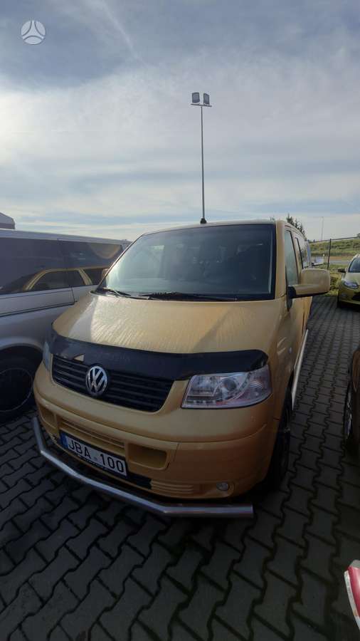 Volkswagen Transporter - 2