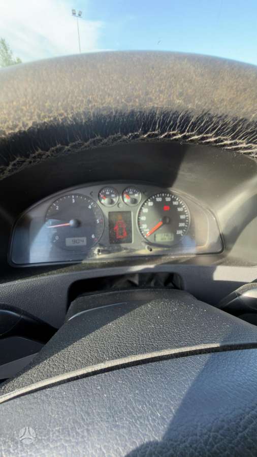 Volkswagen Transporter - 5