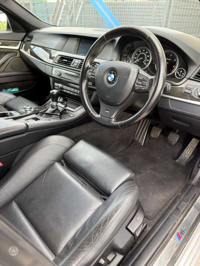 BMW 520, 2.0 l., wagon