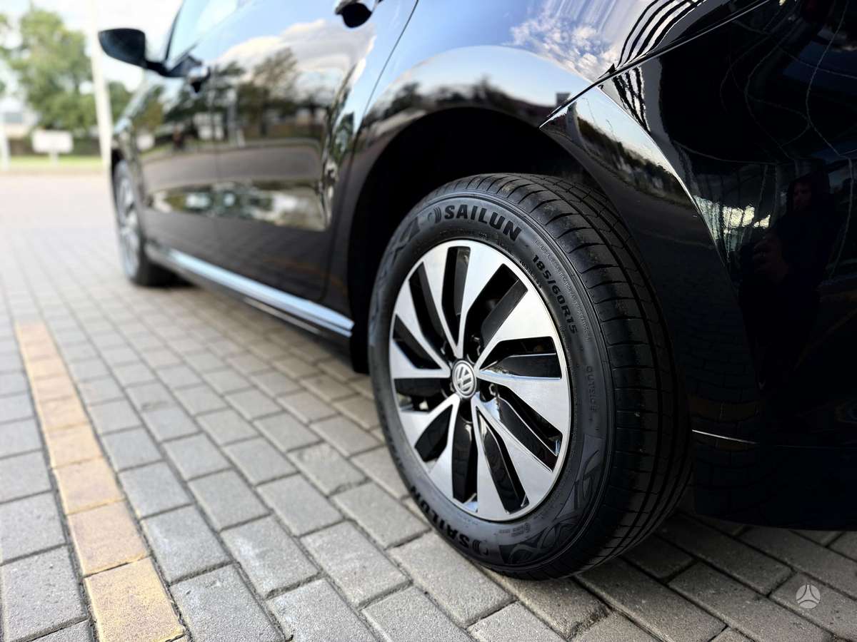 Volkswagen Polo, 1.0 l., hatchback