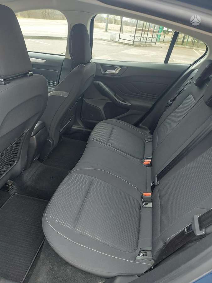Ford Focus, 1.0 l., hatchback