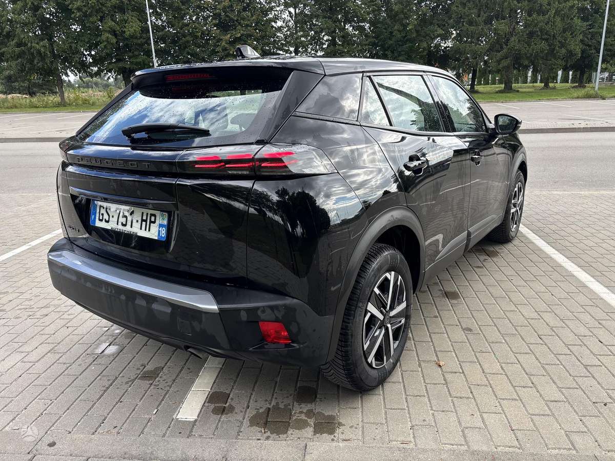 Peugeot 2008 - 6