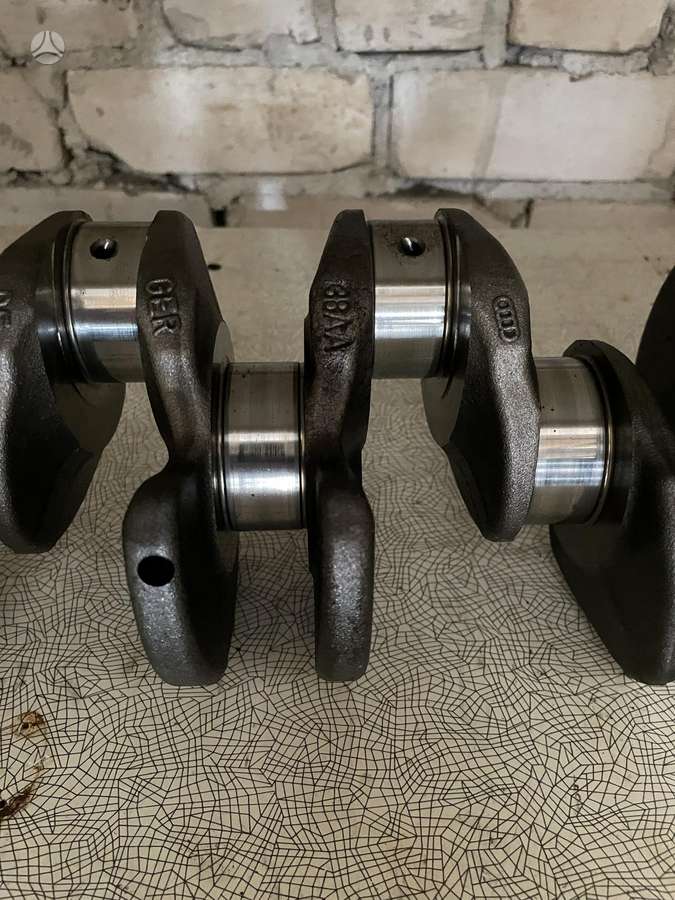 Volkswagen Crafter crankshaft, engine block